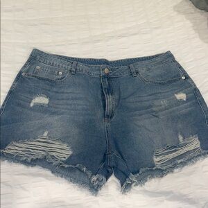 PlUS SIZE Distressed Blue Denim Shorts